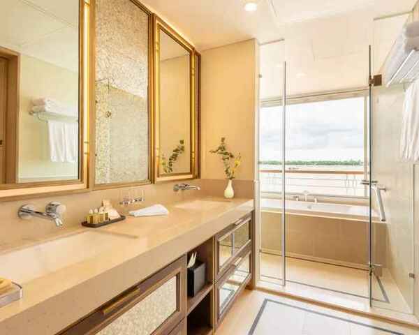 Viking Tonle - Explorer Suite 3.jpg